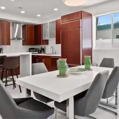 Driftwood Hideaway (3 Bedroom)