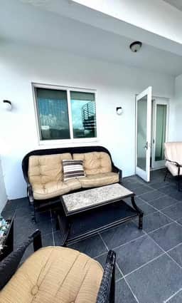 Driftwood Hideaway (1 Bedroom)