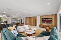 Palm Luxe Retreat