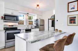 Serene Jungle Bungalow - Image 5