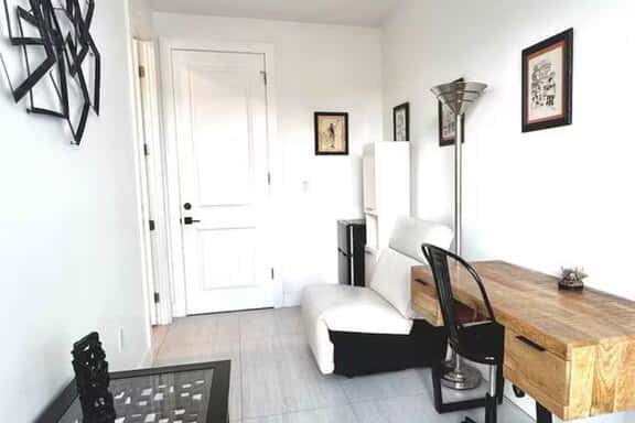 Driftwood Hideaway (1 Bedroom) - Image 1