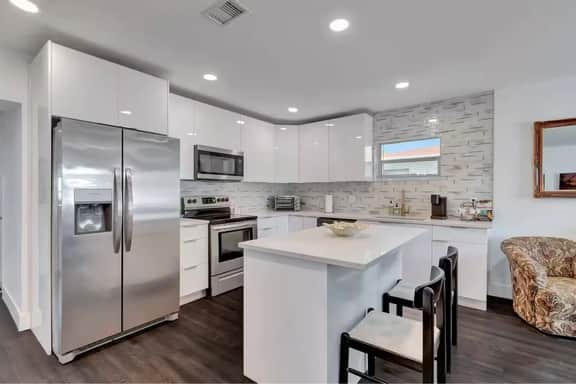 Pet-Friendly Cottage | Walk to Water + DT