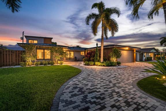 Palm Luxe Retreat