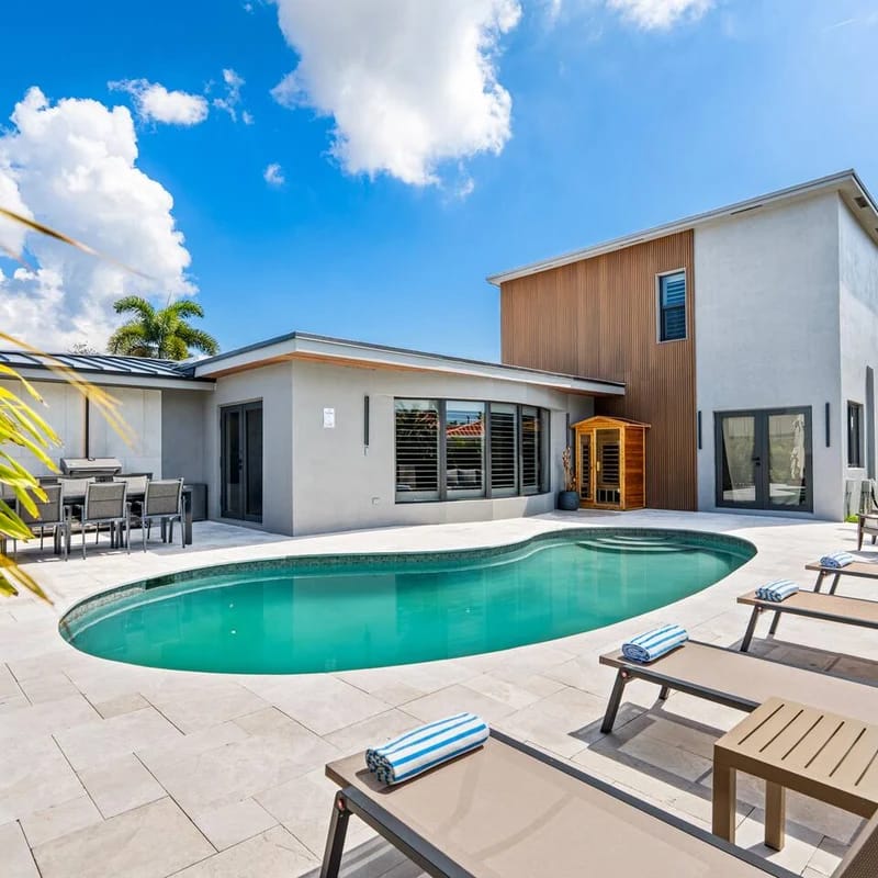 Private Oasis with Pool & Sauna – 10 Mins to Beach